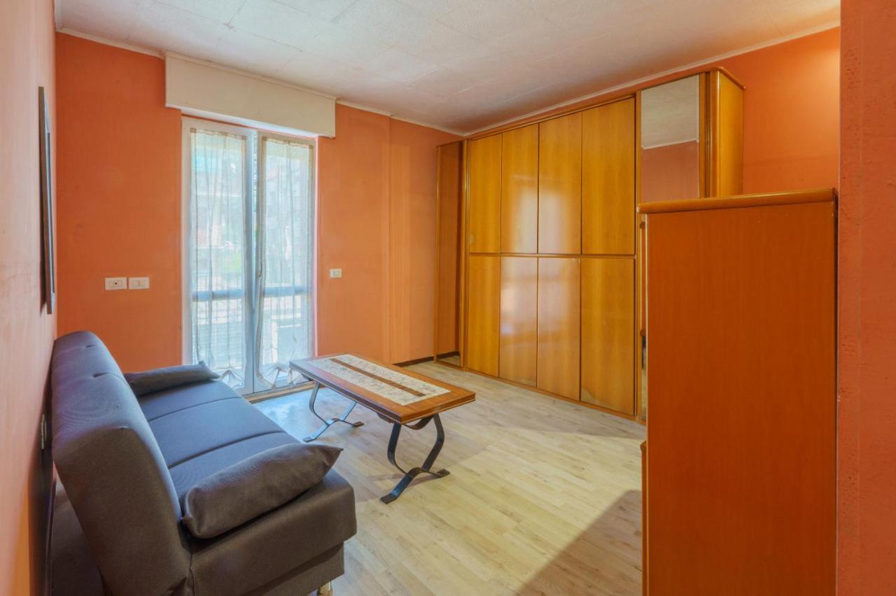 The Orange Housing In 코모 외부 사진
