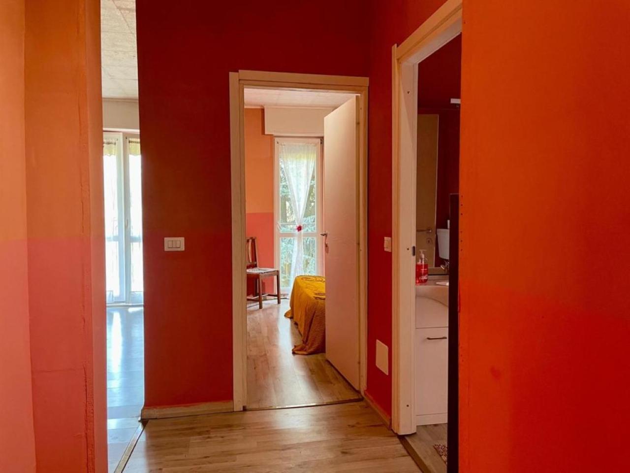 The Orange Housing In 코모 외부 사진
